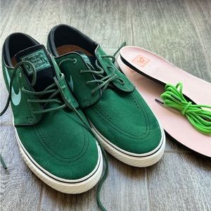 2023 Zoom Stefan Janoski+ SB 'Gorge Green', size 12, new (no box)